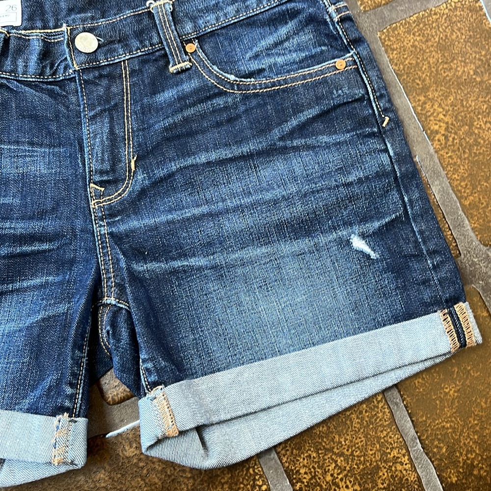 Gap Fleut Wash Sexy Boyfriend Denim Shorts - Picture 7 of 16